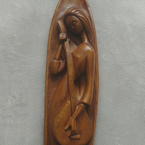 Vintage MCM chalkware Music Muse wall hanging - Picture 2 of 9